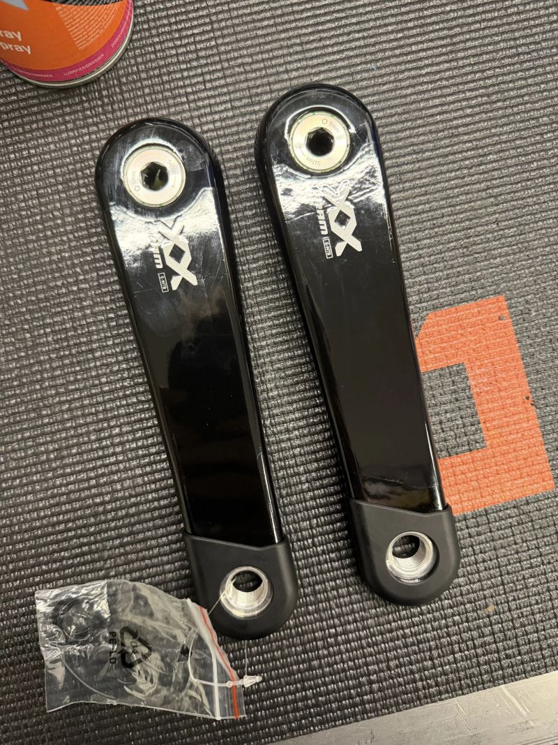 Karbonové kliky SRAM XX 