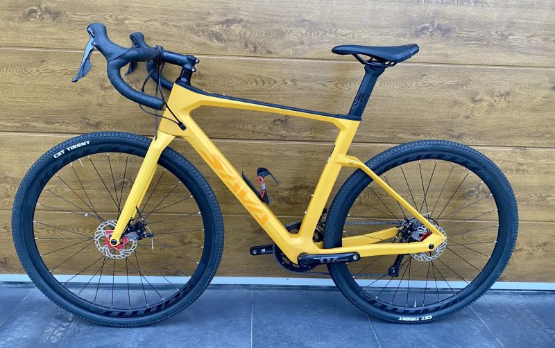 🔥🔥🔥 Zánovní Sava Grus 2.0 vel. 56, Shimano Sora 9s, doprava ZDARMA + roční záruka na rám 🤝🤝🤝