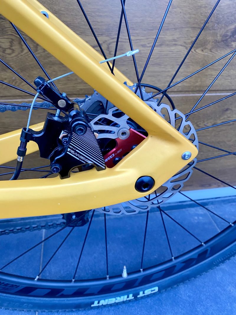 🔥🔥🔥 Zánovní Sava Grus 2.0 vel. 56, Shimano Sora 9s, doprava ZDARMA + roční záruka na rám 🤝🤝🤝