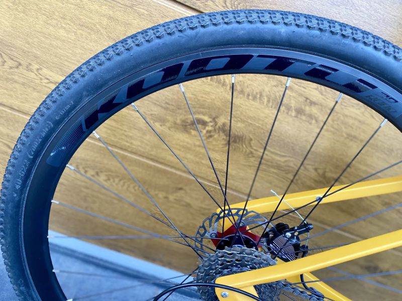 🔥🔥🔥 Zánovní Sava Grus 2.0 vel. 56, Shimano Sora 9s, doprava ZDARMA + roční záruka na rám 🤝🤝🤝