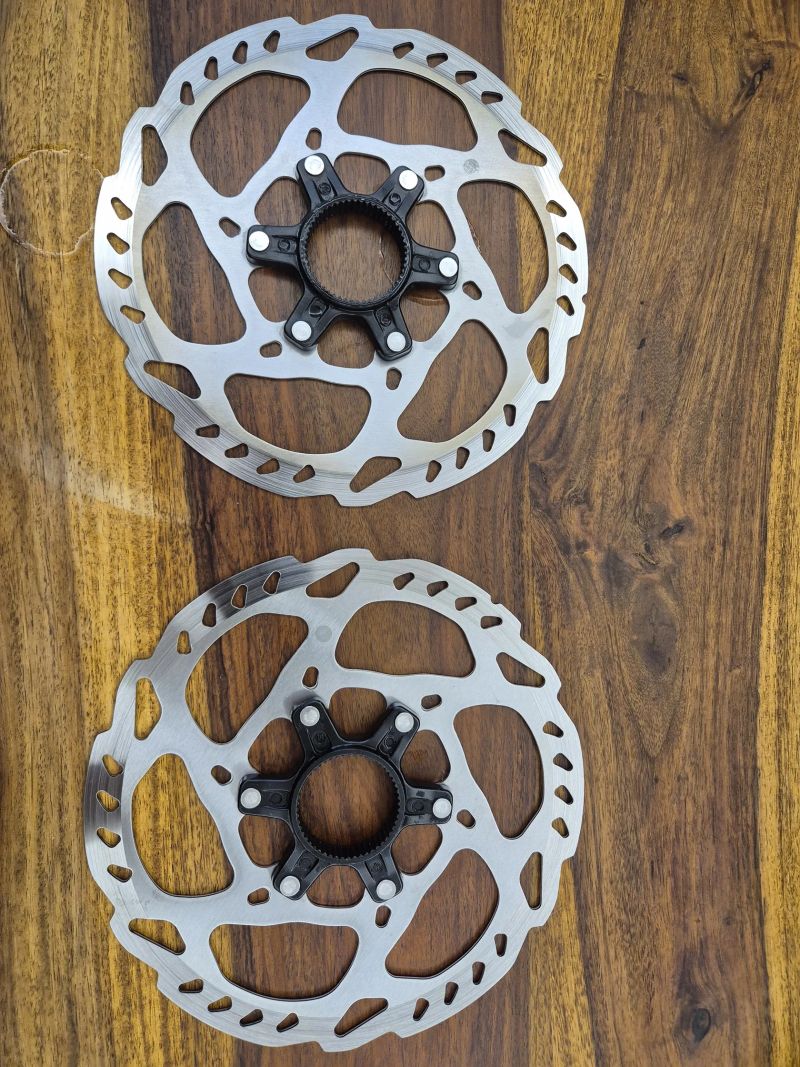 Kotouče SHIMANO SLX SM-RT70 