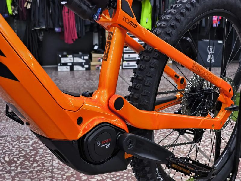 !NOVÉ! KTM MACINA KAPOHO 8973 L, 2026, Bosch 5.gen, Shimano XT, GPS modul, osvětlení, vel. M