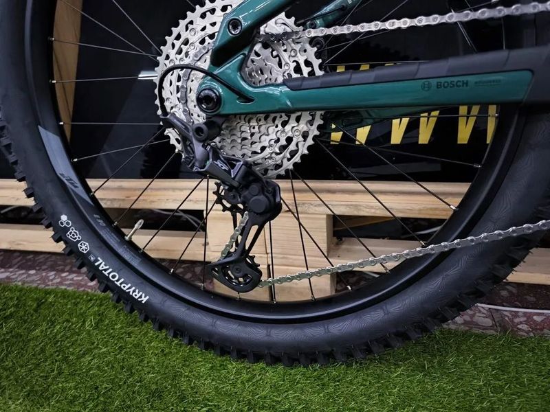 !NOVÉ! KTM MACINA KAPOHO 8973 L, 2026, Bosch 5.gen, Shimano XT, GPS modul, osvětlení, vel. XXL