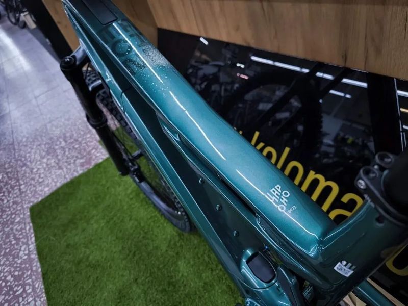 !NOVÉ! KTM MACINA KAPOHO 8973 L, 2026, Bosch 5.gen, Shimano XT, GPS modul, osvětlení, vel. XXL