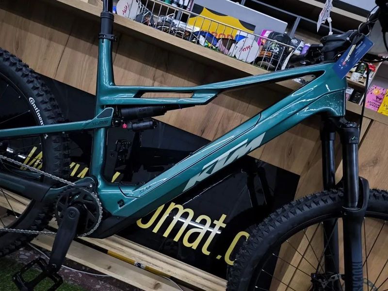 !NOVÉ! KTM MACINA KAPOHO 8973 L, 2026, Bosch 5.gen, Shimano XT, GPS modul, osvětlení, vel. XXL