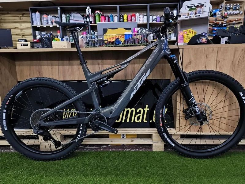 KTM MACINA KAPOHO 8971 Di2 olive pearl, 800Wh, 2026, vel. XL