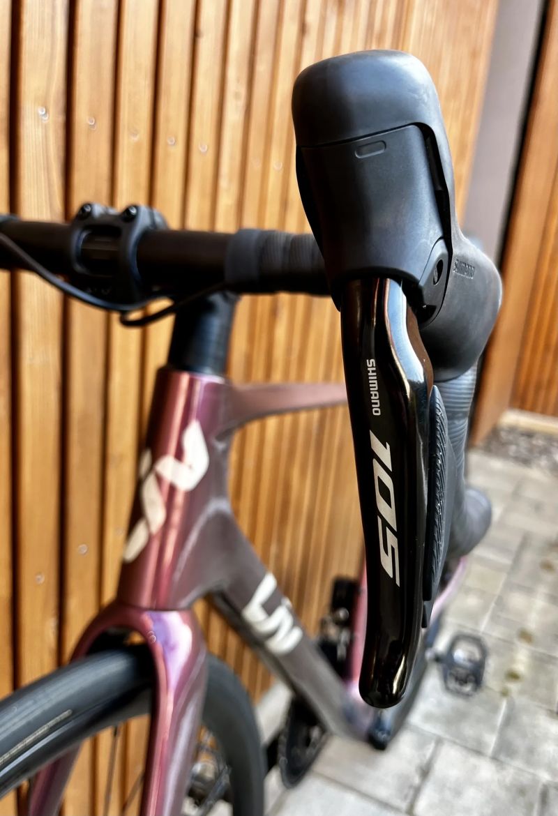 LIV Langma Advanced 1 Karbon 2025 - Shimano 105Di2 2x12 - Bezduse - 8.4Kg