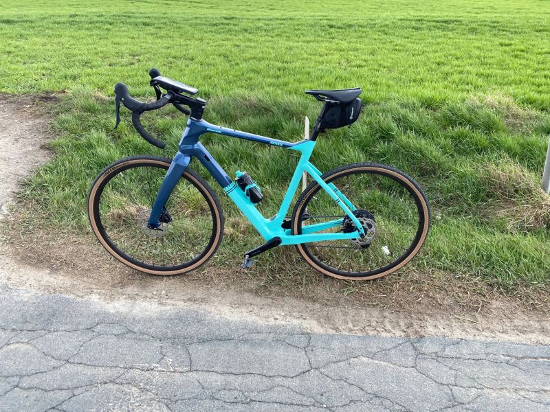 Bianchi Arcadex GRX 600