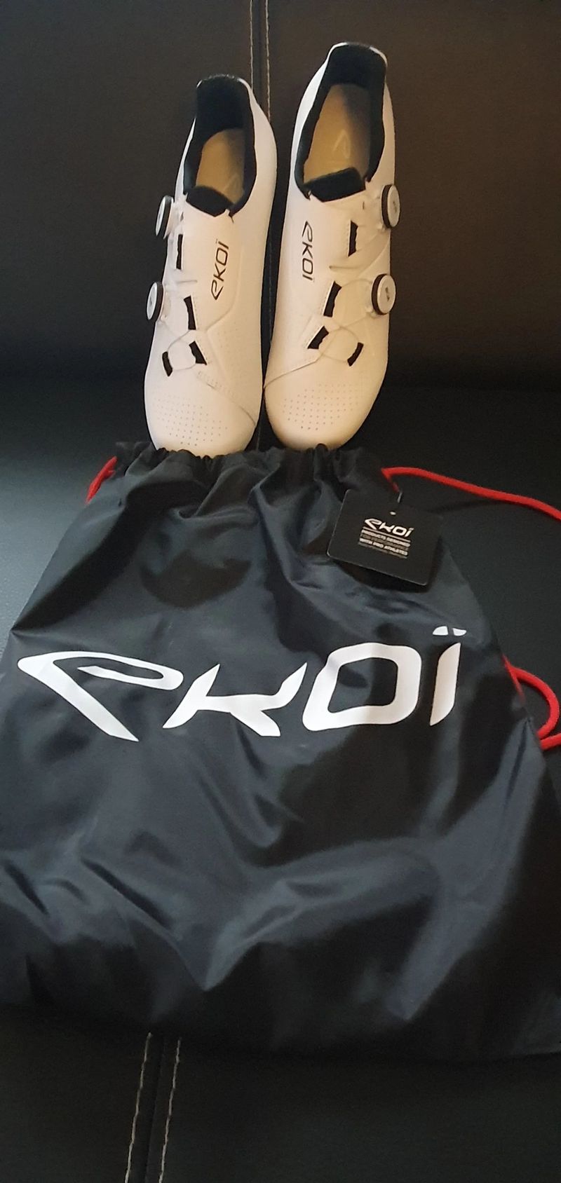 Silniční tretry Ekoï