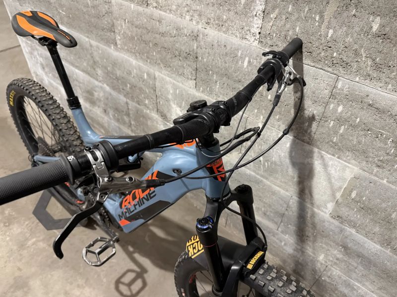 Rock Machine Blizzard INT e90-27+