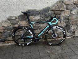 Bianchi Oltre pro