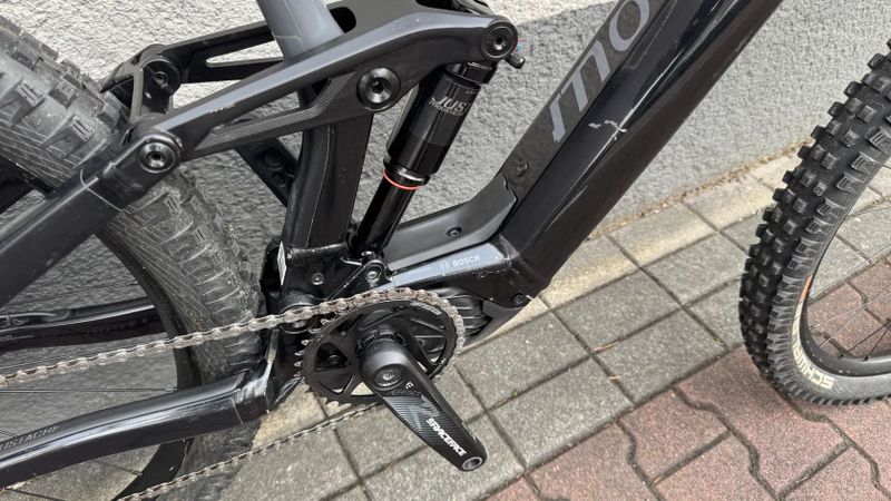 Elektrokolo Moustache Game 10