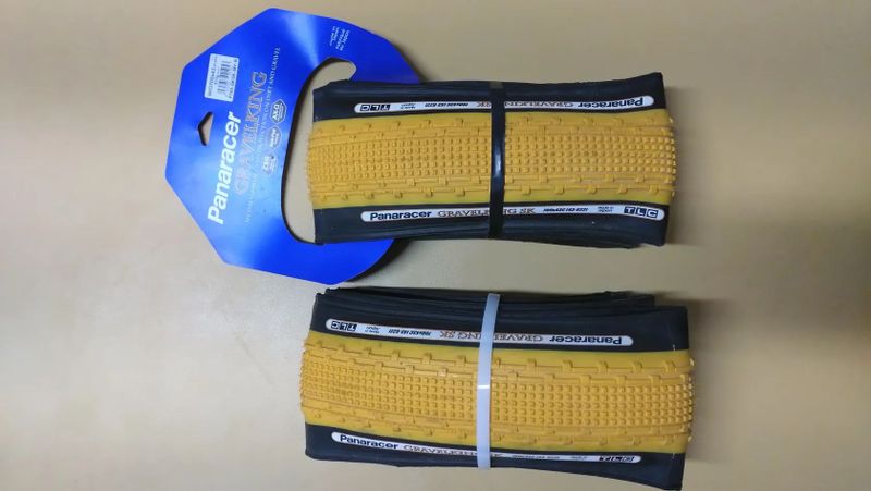 Gravel pláště Panaracer Gravelking SK 700x43 (žluté) 2 ks - Limitovaná série