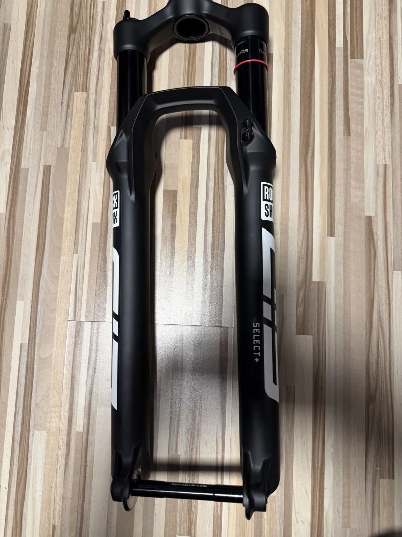 Prodej vidlice RockShox