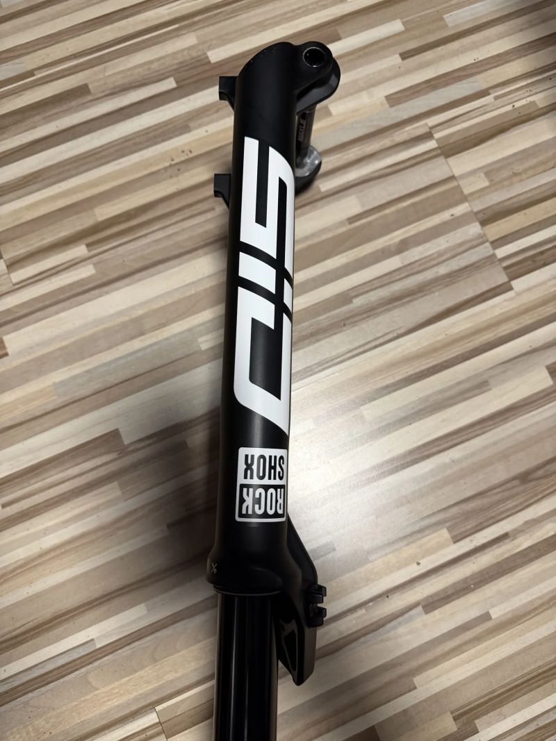 Prodej vidlice RockShox
