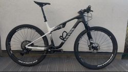 Canyon Lux World Cup CF 7