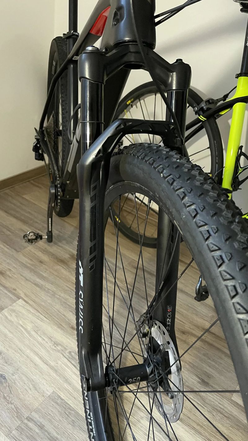 DT Swiss F 232 One - MTB XC Vidlice BOOST 15x110 SLEVA