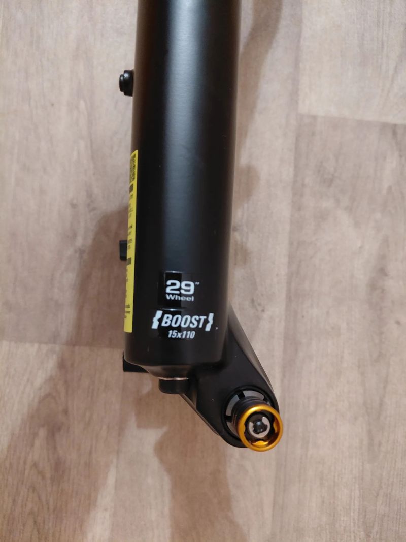 SR Suntour XCM34 29" nová