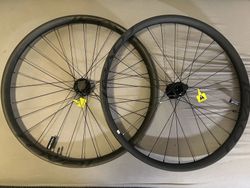Specialized Roval Traverse 38 SL 27.5” Carbon - Wheelset