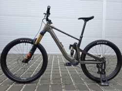 Elektrokolo GHOST Path Riot CF Carbon Full Party XTR 430Wh Fazua 2024 29″ velikost L / Top stav