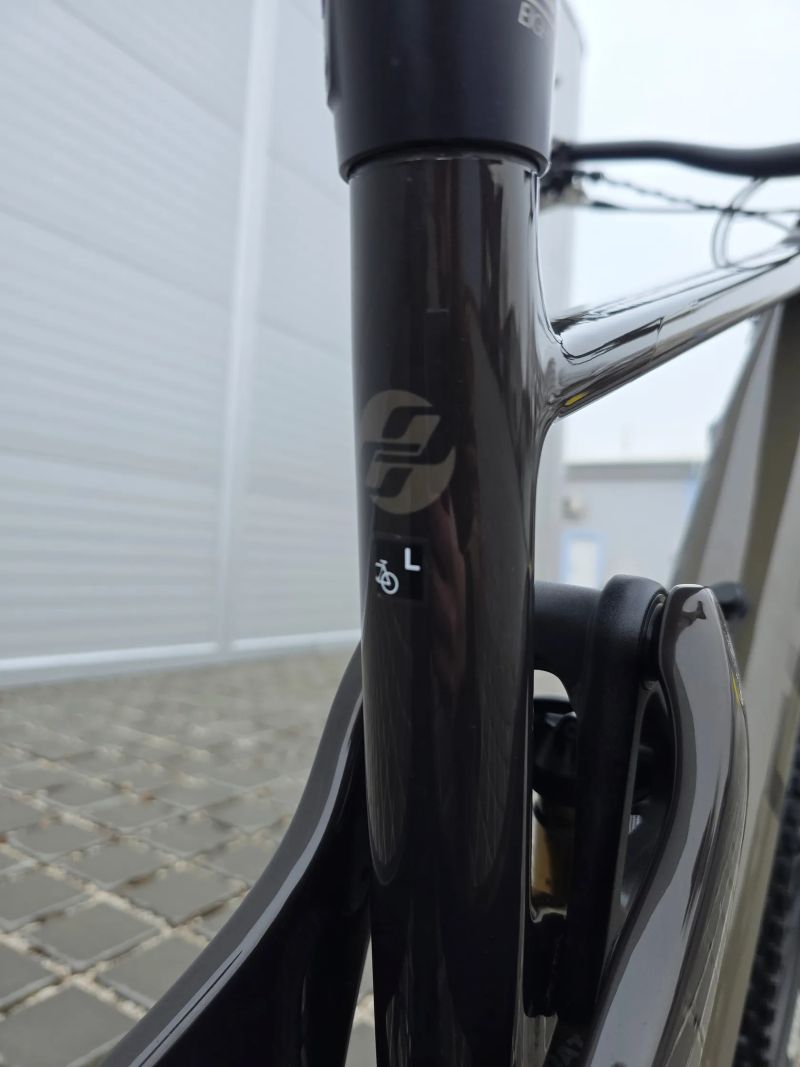 Elektrokolo GHOST Path Riot CF Carbon Full Party XTR 430Wh Fazua 2024 29″ velikost L / Top stav