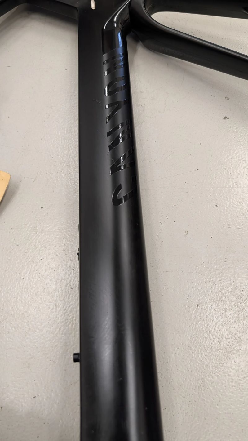 Prodám rám Canyon Aerod - rezervace