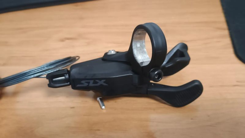 Shimano SLX 1*12, objímka