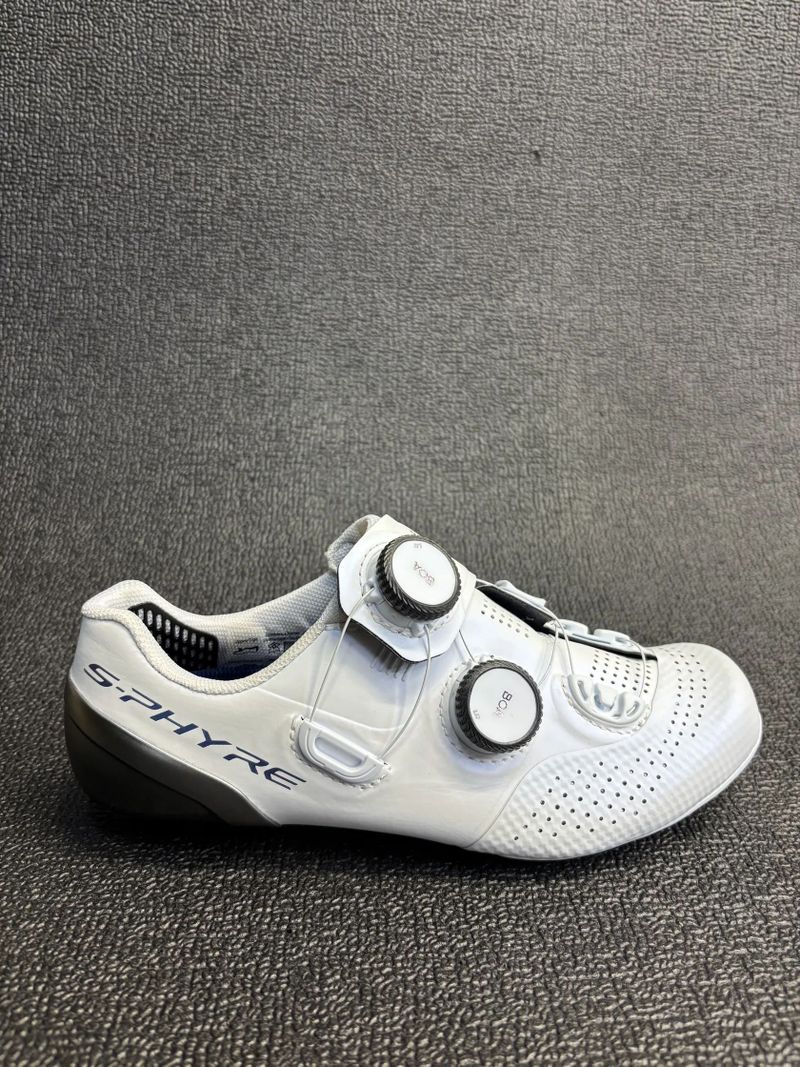 TRETRY SHIMANO S-PHYRE RC-902 vel.36 – NOVÉ