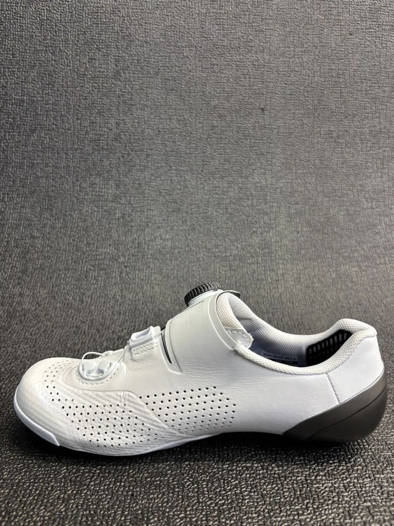 TRETRY SHIMANO S-PHYRE RC-902 vel.36 – NOVÉ