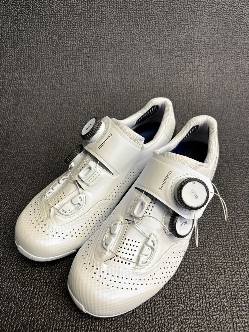 TRETRY SHIMANO S-PHYRE RC-902 vel.36 – NOVÉ