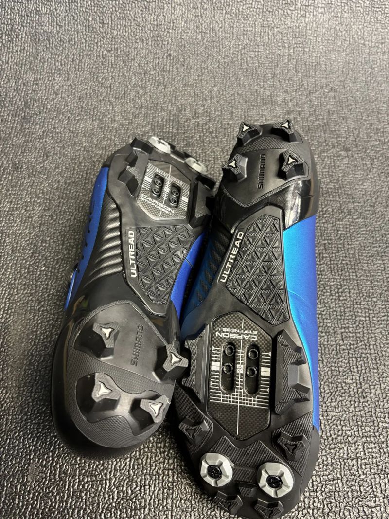 TRETRY SHIMANO S-PHYRE XC-903 vel.38 – NOVÉ