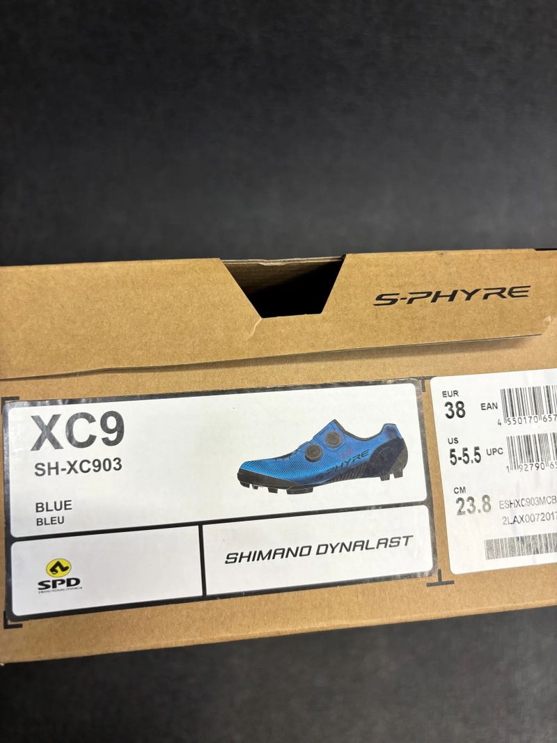 TRETRY SHIMANO S-PHYRE XC-903 vel.38 – NOVÉ