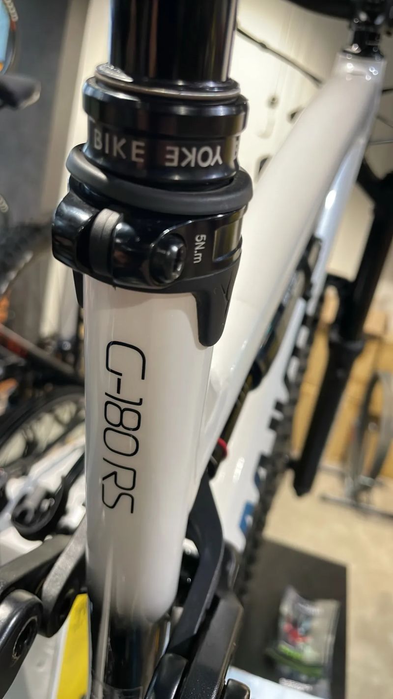 Whyte G-180 RS - výprodej demo kola, vel. M (168-182cm) - SLEVA (-36%)