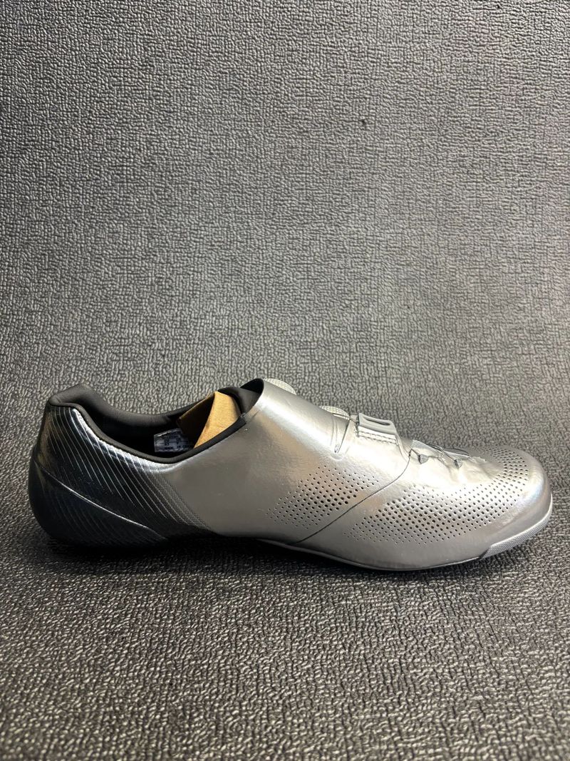 TRETRY SHIMANO S-PHYRE RC-903 vel.43 – NOVÉ