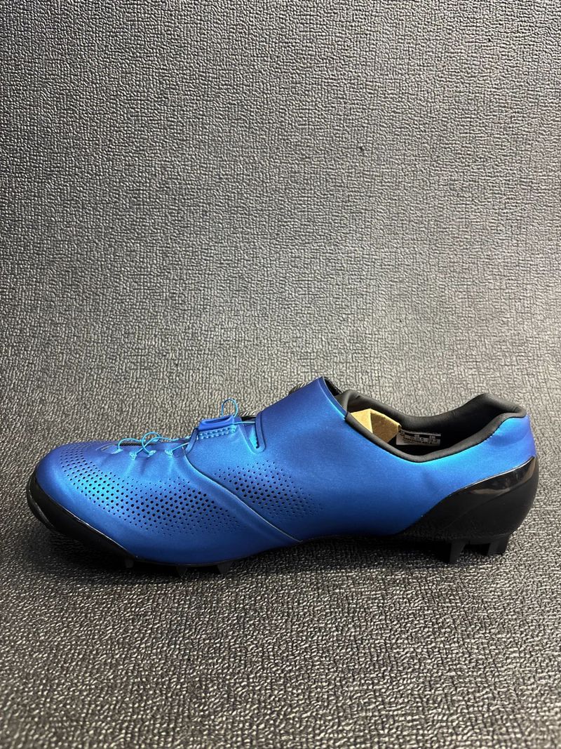 TRETRY SHIMANO S-PHYRE XC-903 vel.46 – NOVÉ