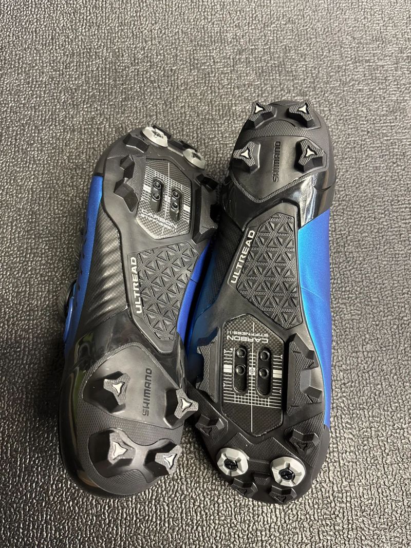 TRETRY SHIMANO S-PHYRE XC-903 vel.38 – NOVÉ