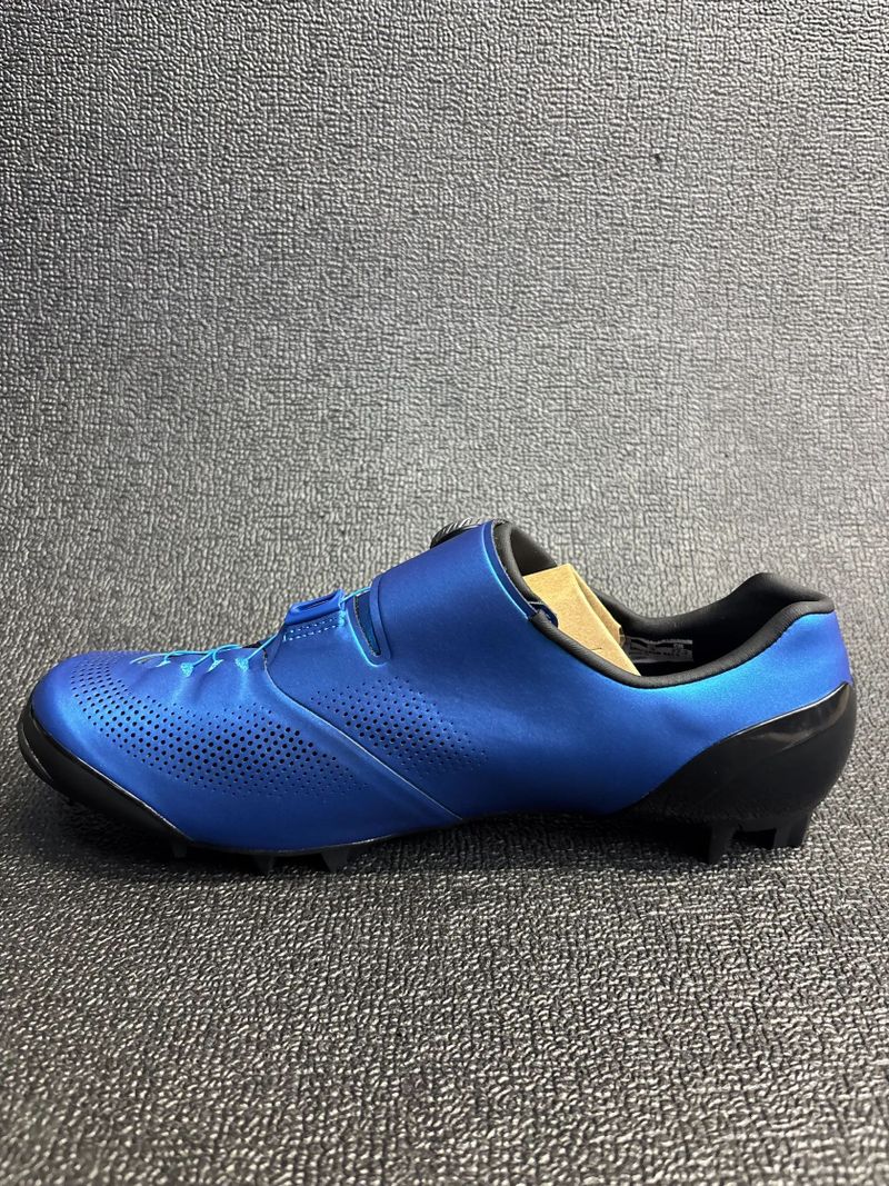 TRETRY SHIMANO S-PHYRE XC-903 vel.43 – NOVÉ