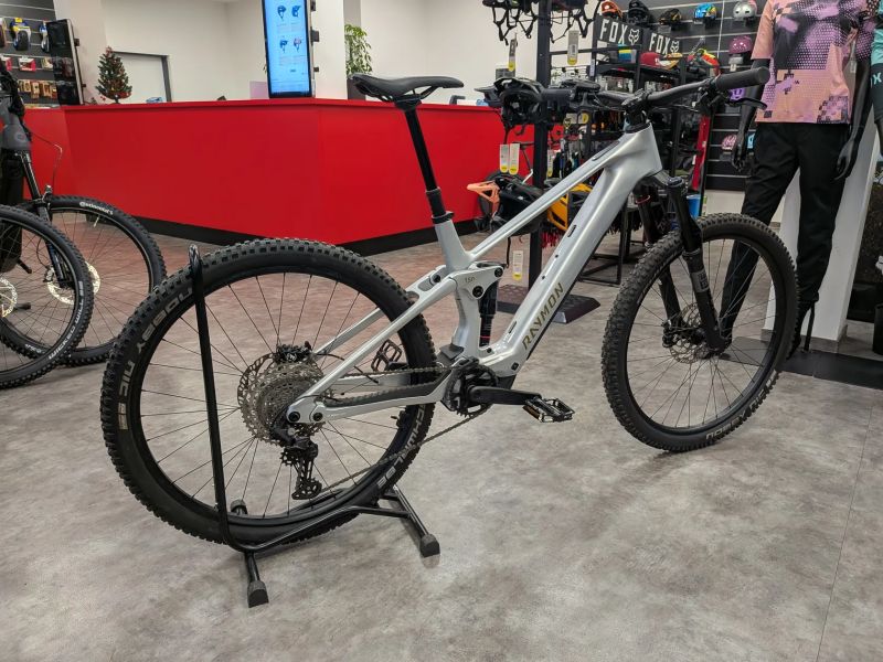 Raymon Airok velikost L