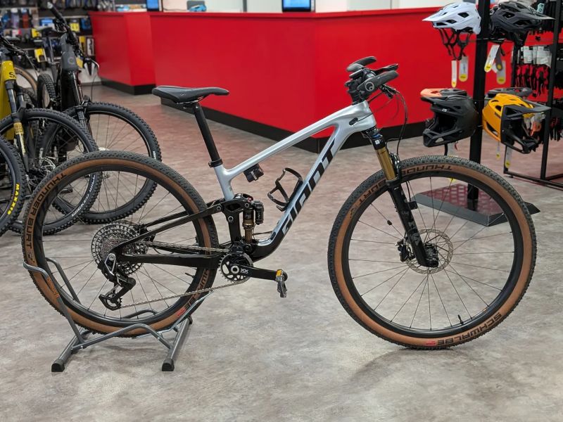 Giant Anthem Advanced Pro 29 1 velikost S