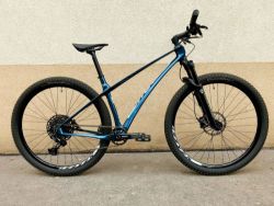 Corratec Revo BOW vel. S (44) carbon 29“ ZÁNOVNÍ, PC 42 000 Kč