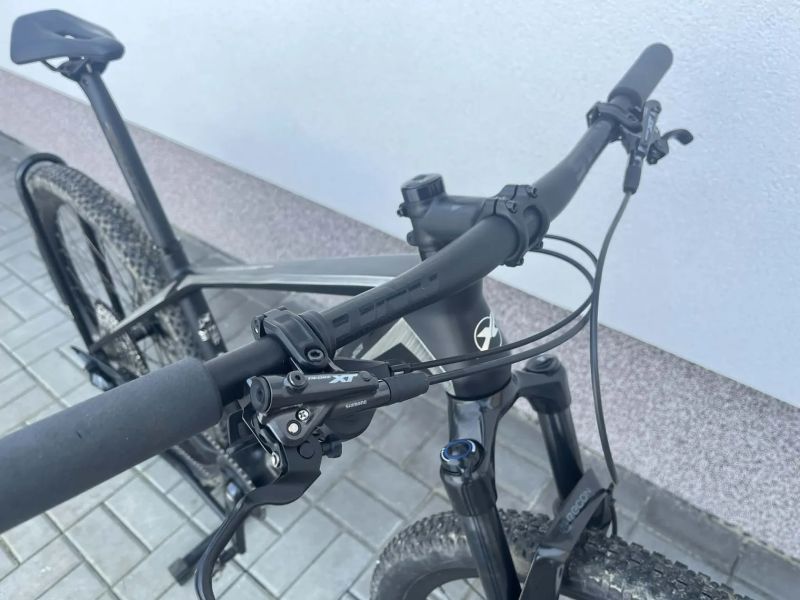 Horské/XC kolo MRX-CARBON vel.17-M 29"