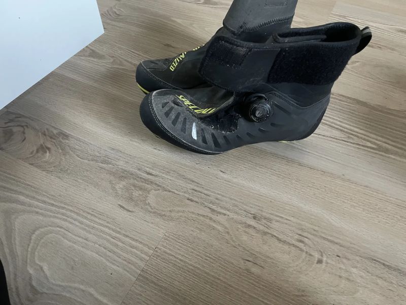 Specialized rod zimni tretry