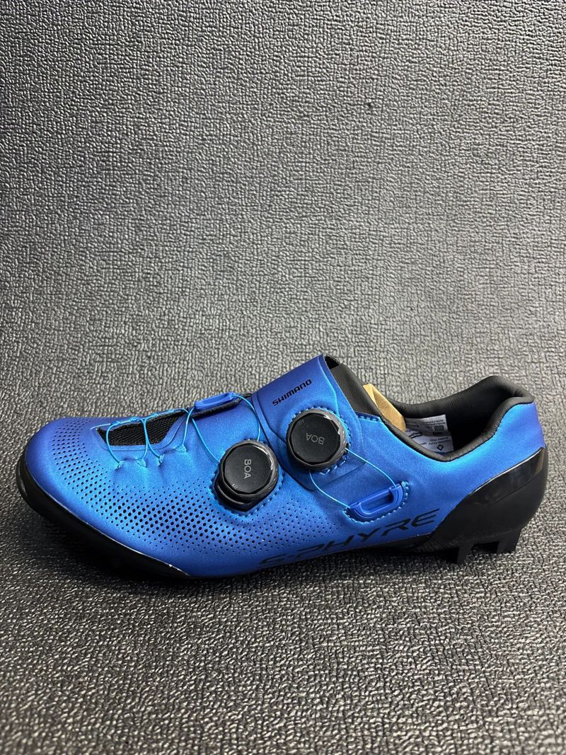 TRETRY SHIMANO S-PHYRE XC-903 vel.43 – NOVÉ