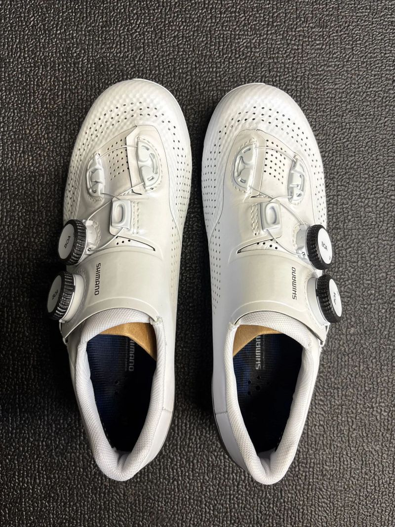 TRETRY SHIMANO S-PHYRE RC-902 vel.37 – NOVÉ