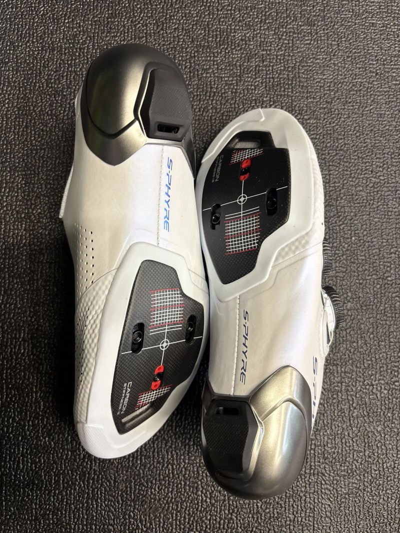 TRETRY SHIMANO S-PHYRE RC-902 vel.37 – NOVÉ