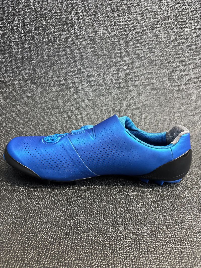 TRETRY SHIMANO S-PHYRE XC-901 vel.47 WL – NOVÉ