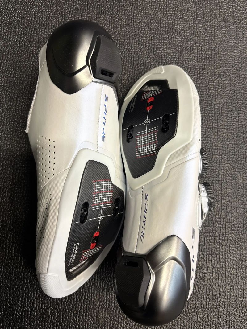 TRETRY SHIMANO S-PHYRE RC-902 vel.37 – NOVÉ