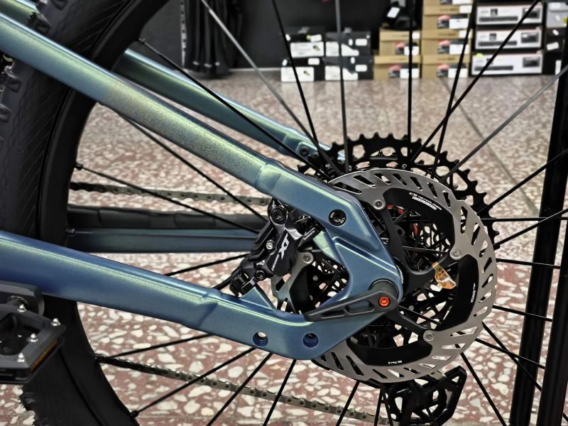 !NOVÉ! KTM MACINA KAPOHO PRESTIGE, GX-T-Type, Bosch CX5, upgrade - komplet kashima, FOX 38, vel. XL