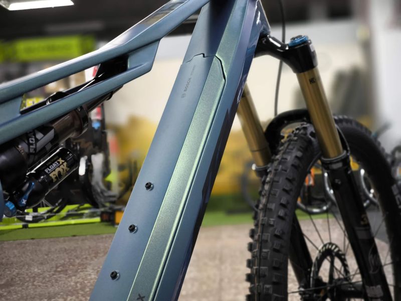 !NOVÉ! KTM MACINA KAPOHO PRESTIGE, GX-T-Type, Bosch CX5, upgrade - komplet kashima, FOX 38, vel. XL