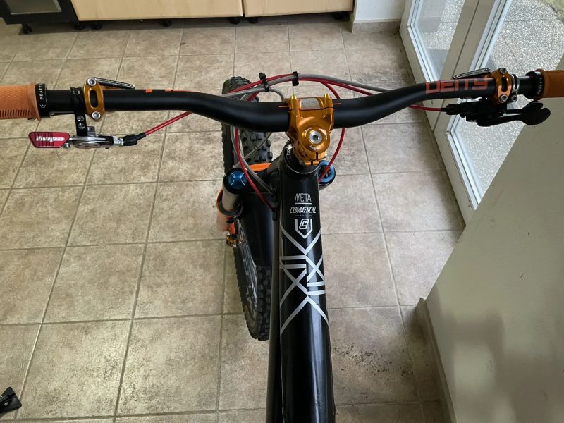 Commencal Meta AM V4.2